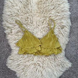 Pretty little thing- cropped flare shirt